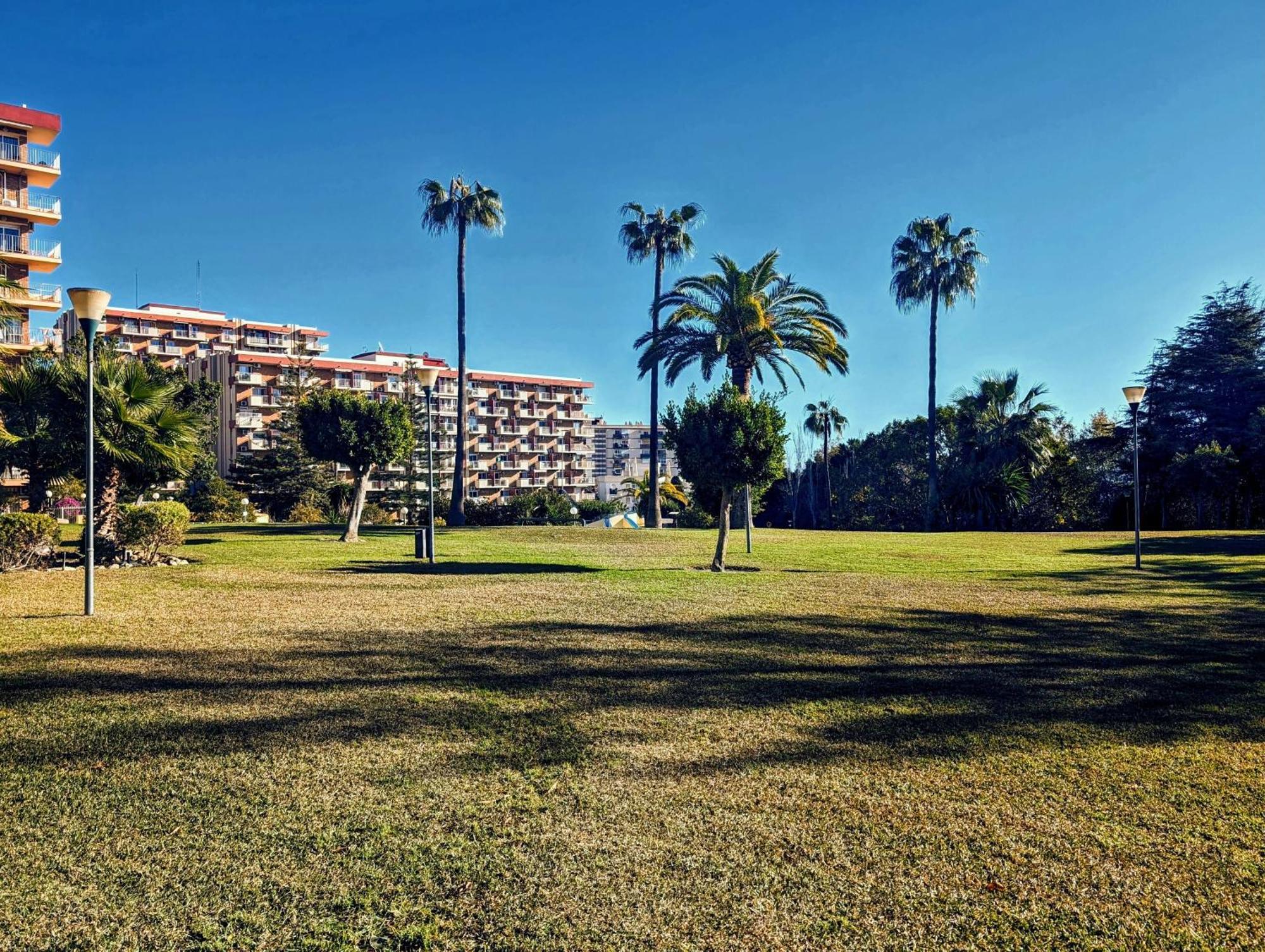 Estudio 19 Minerva Apartamentos-Piscina365-Playa-Wifi Benalmadena Ngoại thất bức ảnh